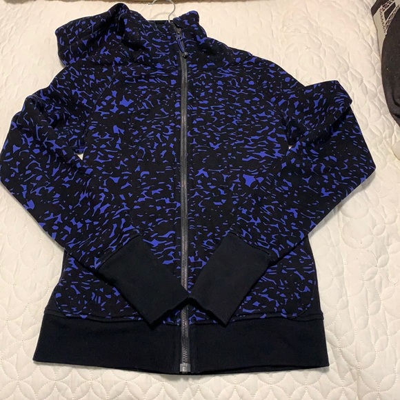LULULEMON SCUBA HOODIE - Picture 1 of 7